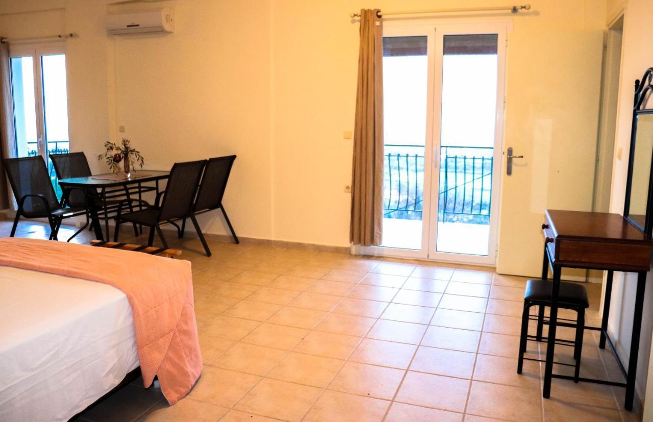 Orizontas Studios & Apartments Свороната Екстер'єр фото