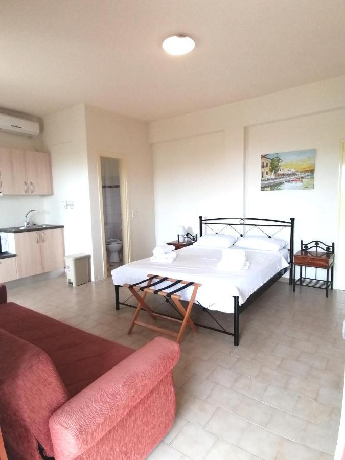 Orizontas Studios & Apartments Свороната Екстер'єр фото